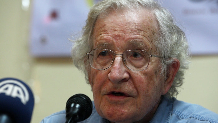 Chomsky: Türkiye'ye Erdoğan'ın değil Kürtlerin davetiyle giderim