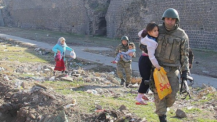 VATANDAŞLARDAN OPERASYONA DESTEK