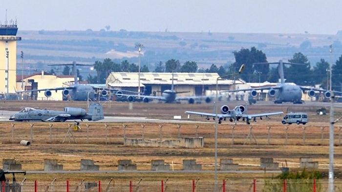 Alman keşif uçakları İncirlik'e gidiyor