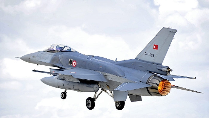 ‘Rusya ve Fransa, Türk uçaklarının Suriye'ye girişini önlemeli'