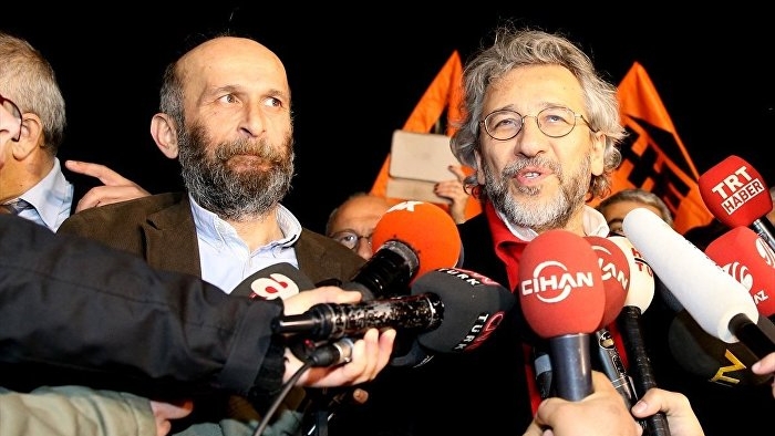 Can Dündar ve Erdem Gül tahliye oldu