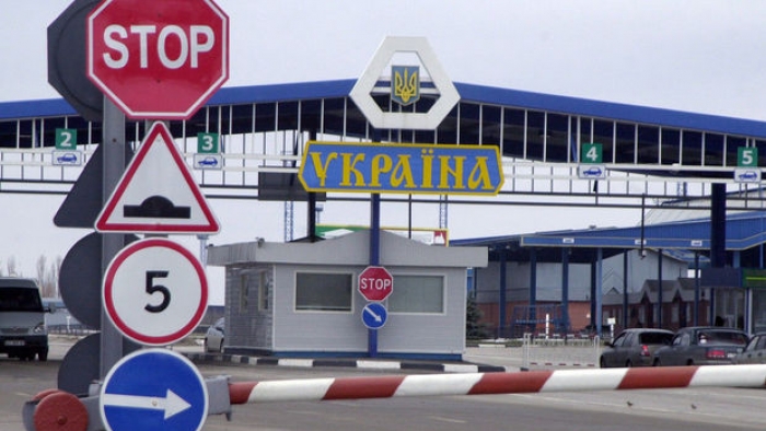 Rusya Sınır Görevlileri,Azerileri Ukrayna'ya Bırakmadı