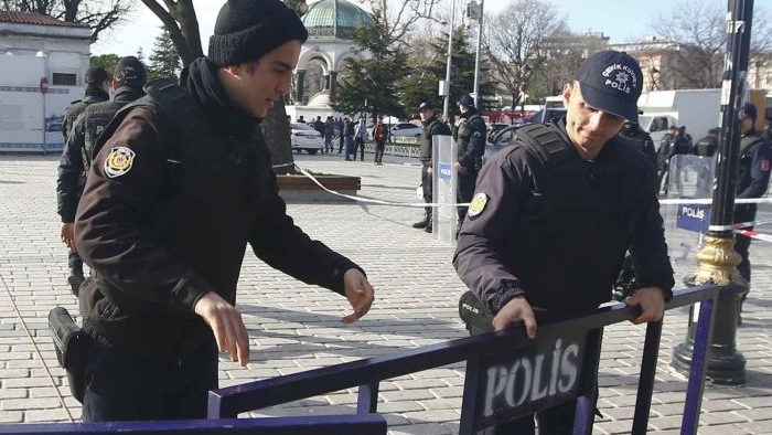 Sultanahmet saldırısı soruşturmasında 10 kişi tutuklandı