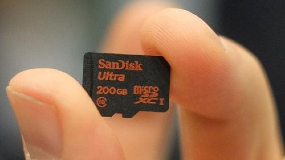 SanDisk'in 200GB’lık hafıza kartında büyük indirim
