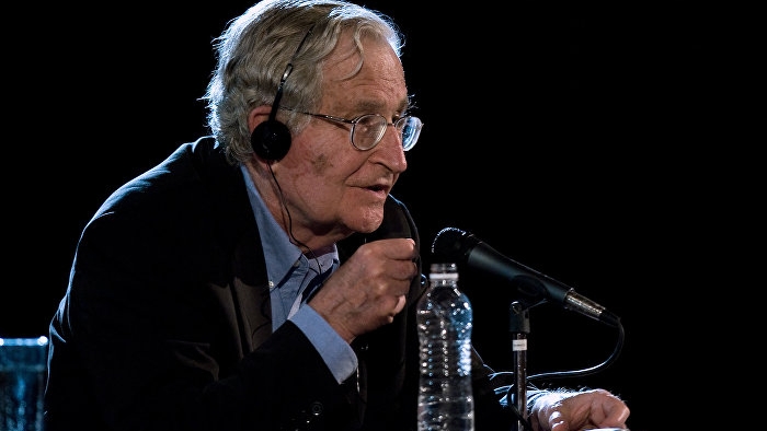 Chomsky: ABD kılını bile kıpırdatmayacak