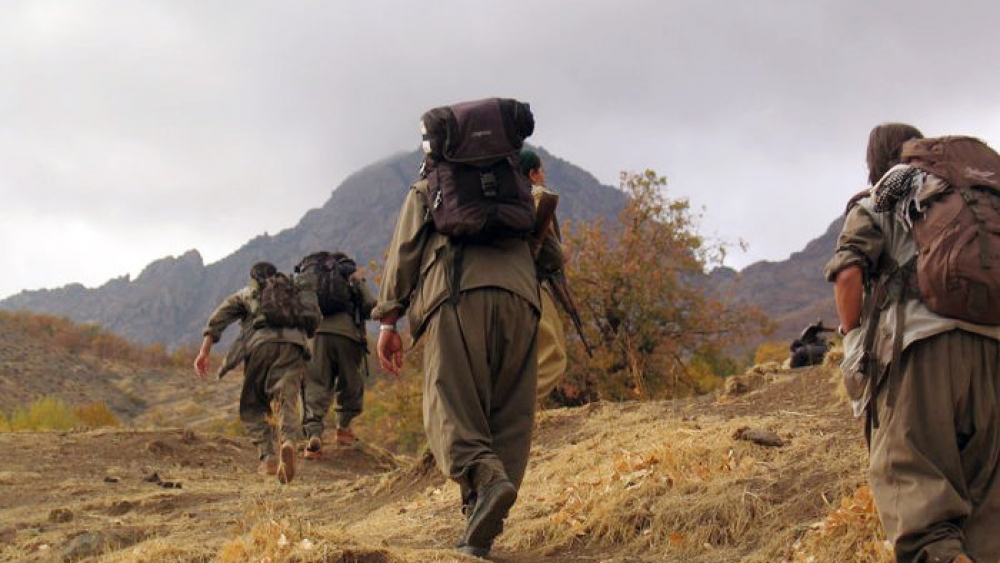 PKK'lılar beyaz yağmurlukla Dağlıca'da üsse sızmaya çalıştı