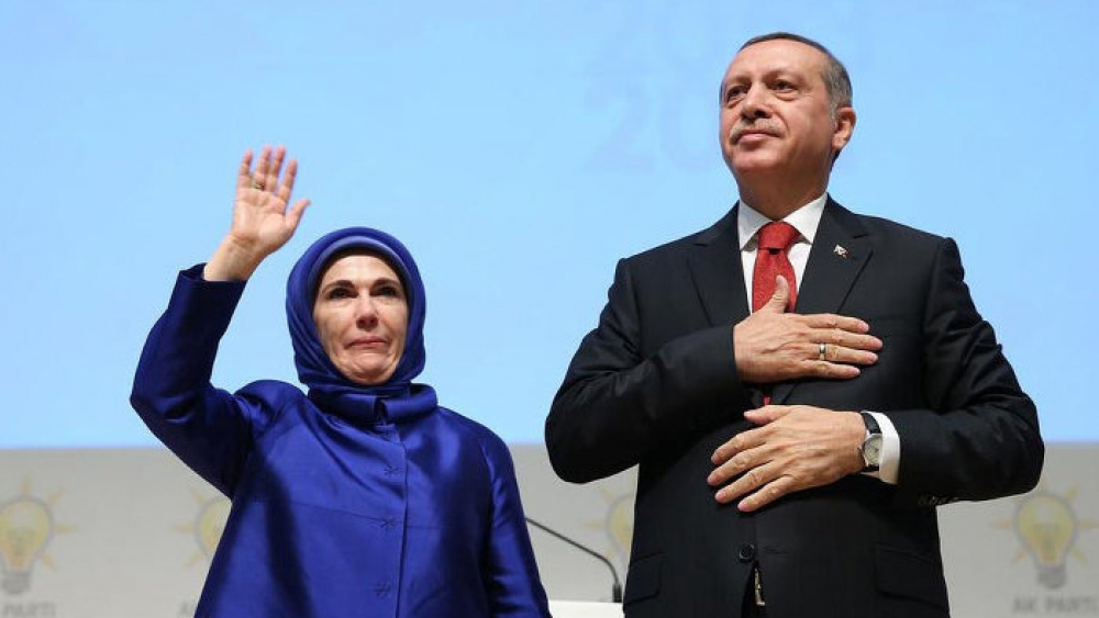 'Emine Erdoğan, Saray'ın bir kısmını harem yapabilir'