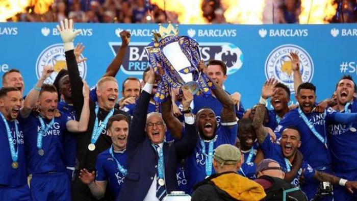 Şampiyon Leicester City kupasına kavuştu