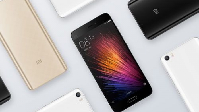 Xiaomi Mi 5'in bir de içine bakın!