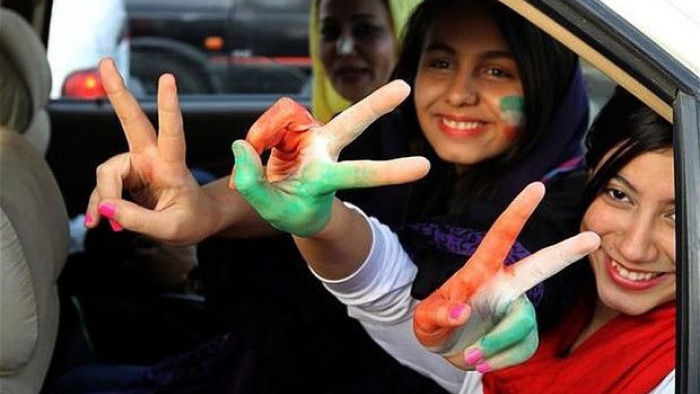 İran Kadınları Erkek Spor Oyunlarında Taraftarlık Edebilecekler
