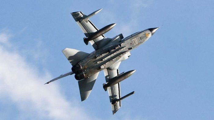 İngiltere Suriye'de Rus uçaklarıyla olası kazalara karşı önlemini aldı
