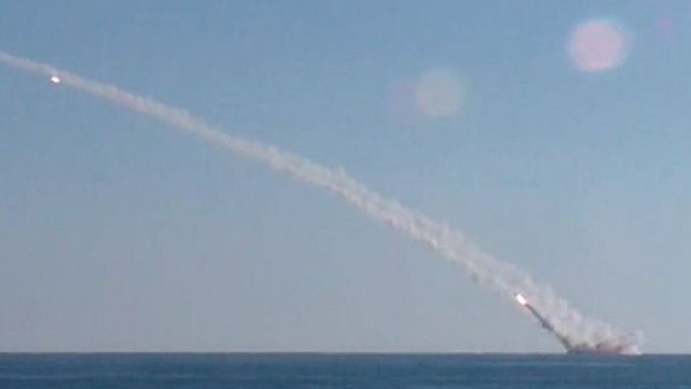 Rusya IŞİD'i bu kez Akdeniz'deki denizaltıdan atılan füzelerle vurdu