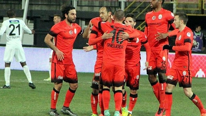 Galatasaray, kupada kayıpsız