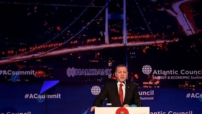 Erdoğan: Türkiye onurlu mücadelesinde yalnız bırakıldı