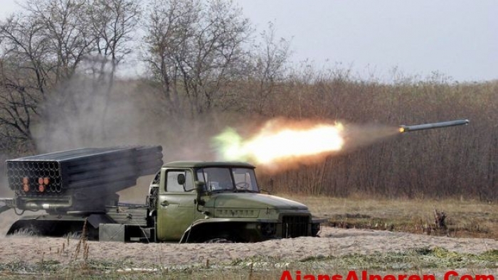 Rus Askerleri Ermenistan'da Ateş Açıyor