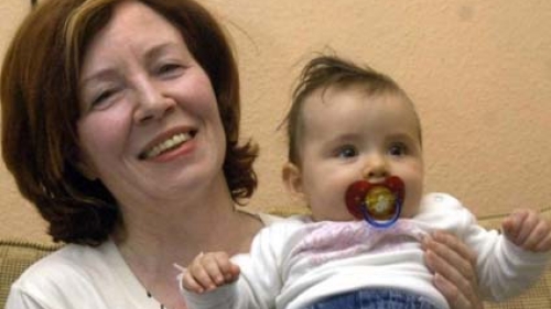 65 Yaşındaki Kadın Dört İkiz Çocuk Dünyaya Getirdi