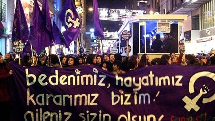 Taksim'de 'Feminist Gece Yürüyüşü'