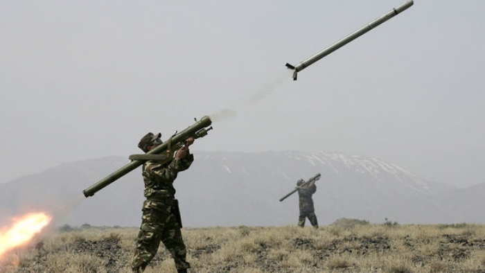Rusya askerleri Ermenistan'da Hava Saldırısını Atlatmaya Hazırlanıyorlar