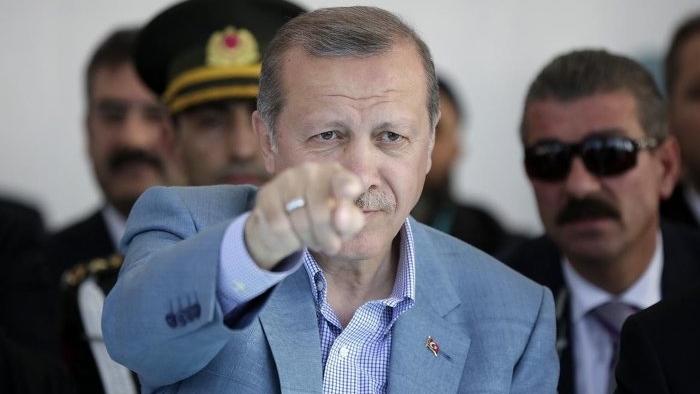 'Erdoğan, Cumhurbaşkanlığından azledilmeli'