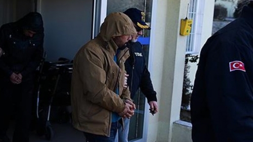 CANLI BOMBALAR İFADE DEĞİŞTİRDİ!