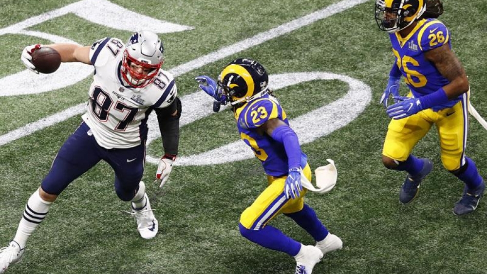 Patriots, 6'ncı Super Bowl kupasını kazandı